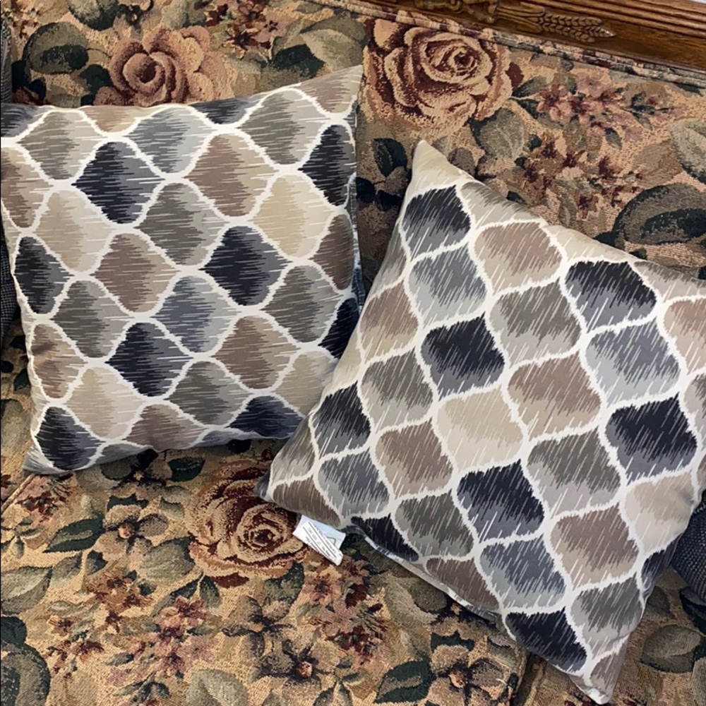 Throw pillows